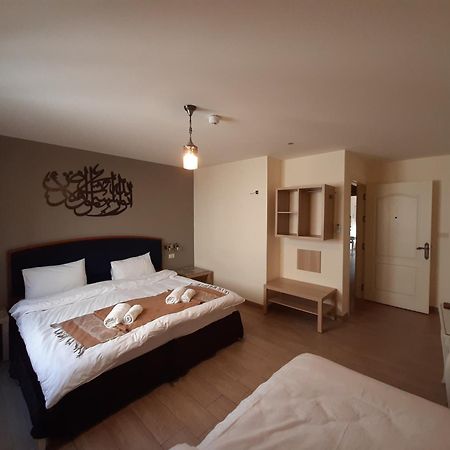 Layaali Amman Airport Pickup Hostel Kültér fotó